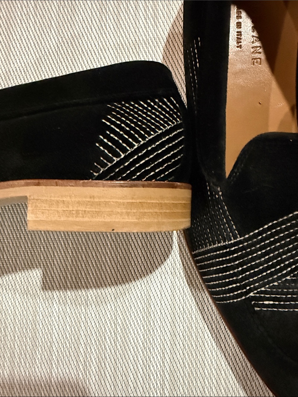 Everlane Black Suede Pointed Loafers with Contrasting Stitching size 8 1/2 - Picture 5 of 6